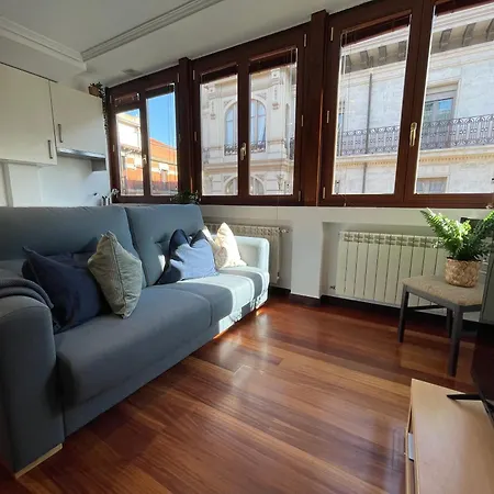 Atuaire Home Vivienda A Luminosa Parking Incluido En Plena Calle Comercial Burgos Exterior photo