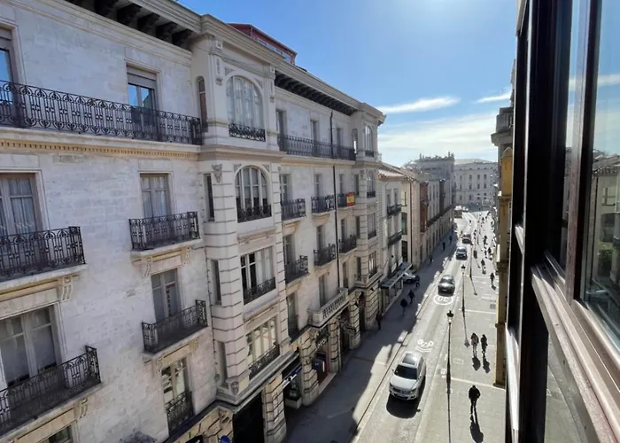 Atuaire Home Vivienda A Luminosa Parking Incluido En Plena Calle Comercial