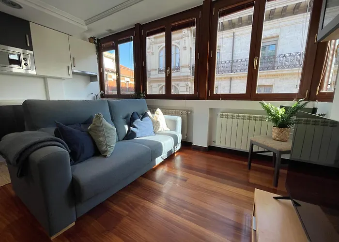 Atuaire Home Vivienda A Luminosa Parking Incluido En Plena Calle Comercial