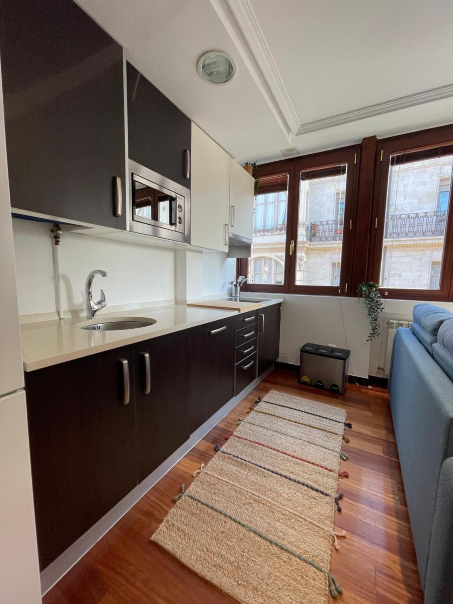 Atuaire Vivienda A Luminosa Parking Incluido En Plena Calle Comercial Apartment *